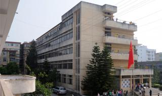 四川省成都卫生学校